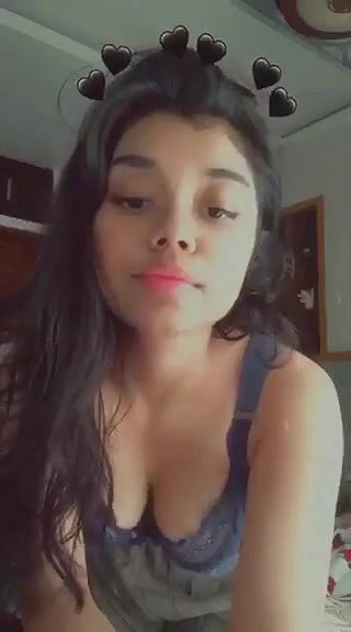 Sexy Indian Girl Showing