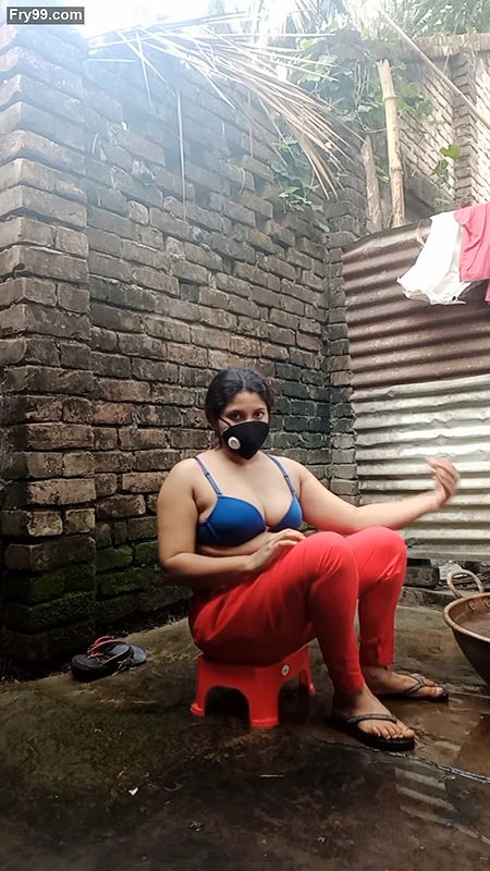 Teen hot girl is peeing in the bathroom