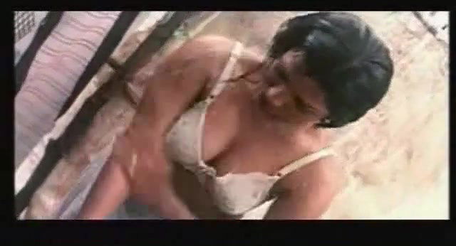 mallu bitch open bath