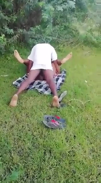 Mature couple caught fucking outdoor