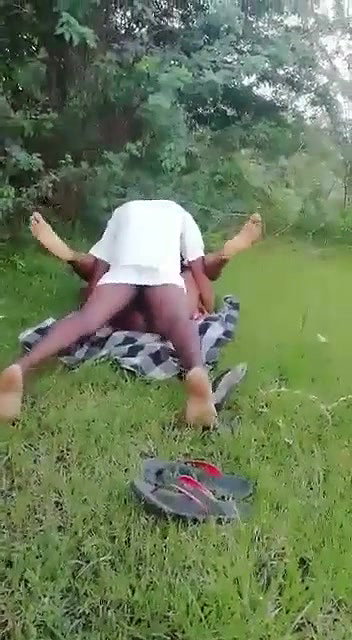 Mature couple caught fucking outdoor