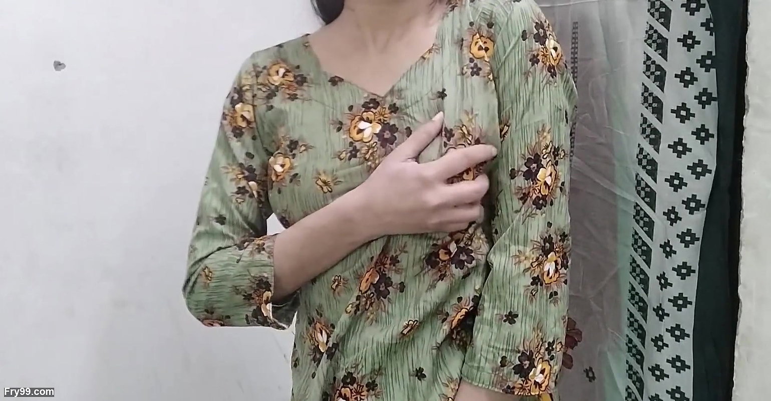 Tusion me aayi girl ko paise dekar pel diya