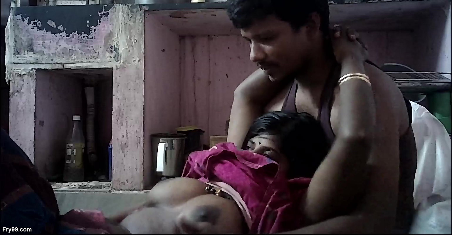 Tamil Indian village house wife and housband hot kissing and romantic movement