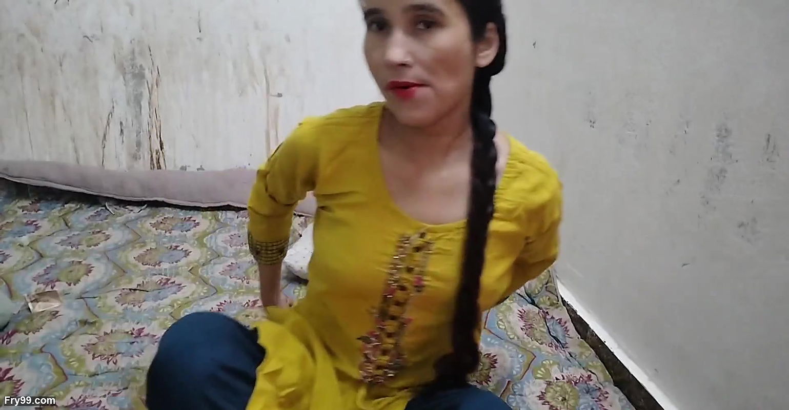 Paros ki jawan larki ko paisa deke choda