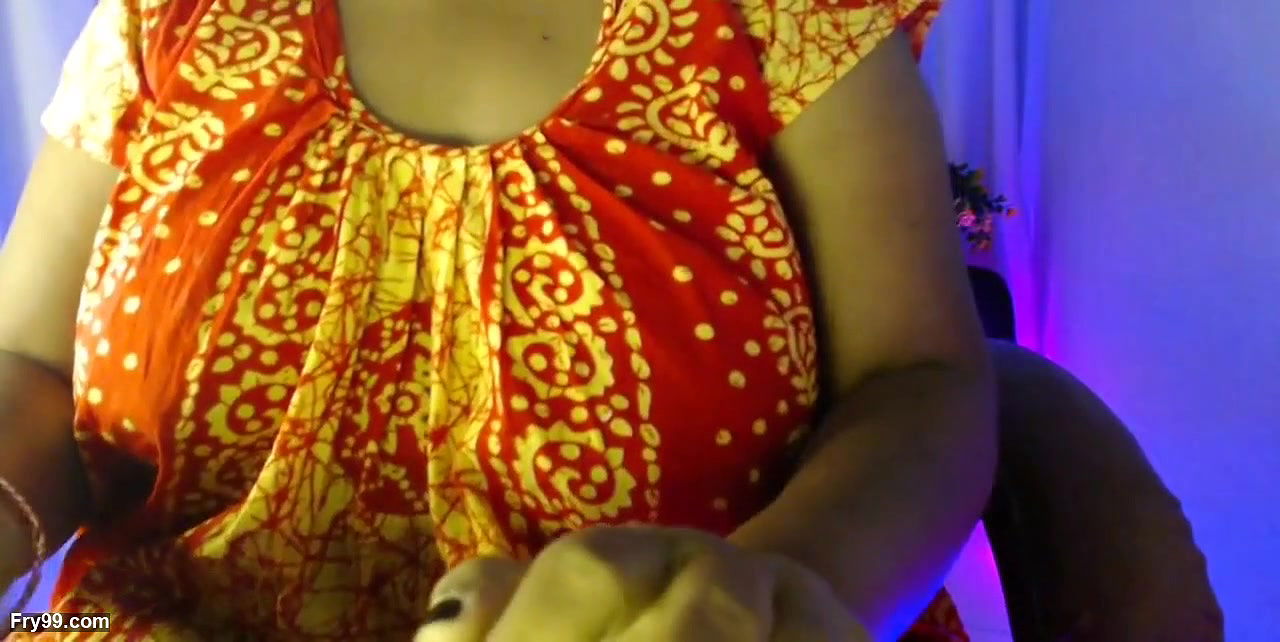 Hot Sexy Girl Boobs Nipple Show Dildo Sex Toy Show