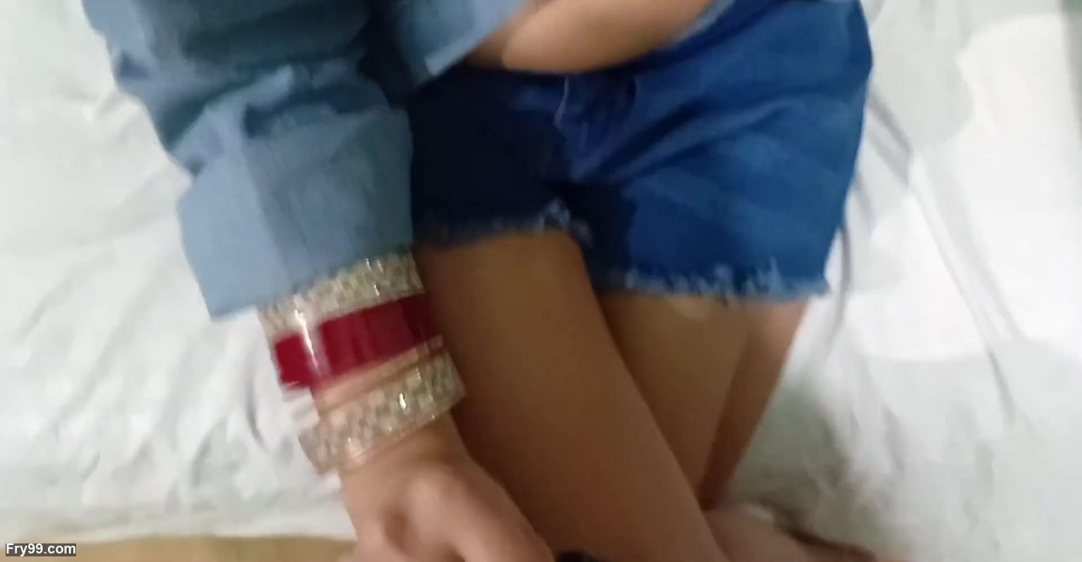 Goa Trip – sex with newly married Bhabhi in hotel