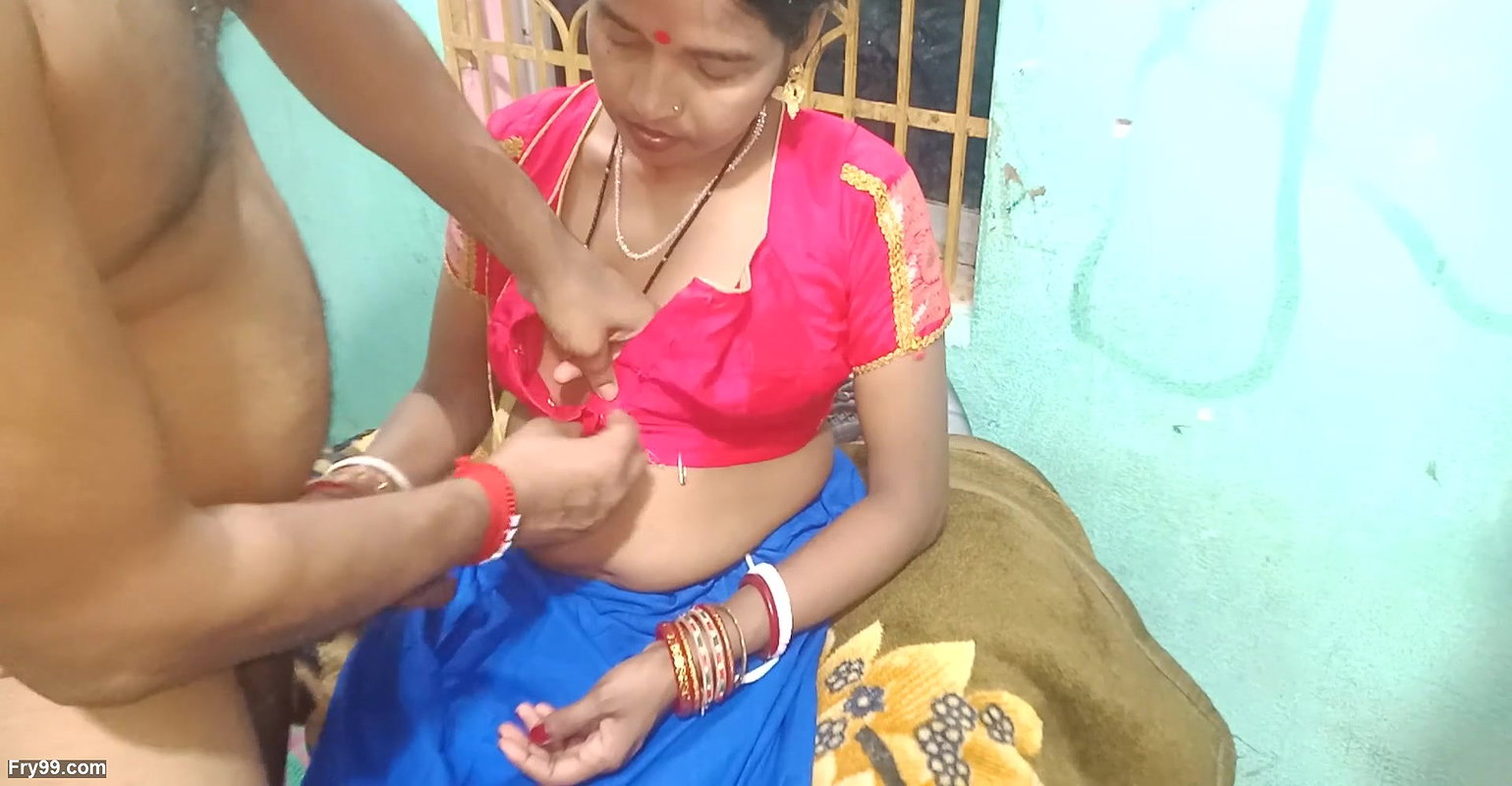 Father-in-law fucked daughter-in-law naked