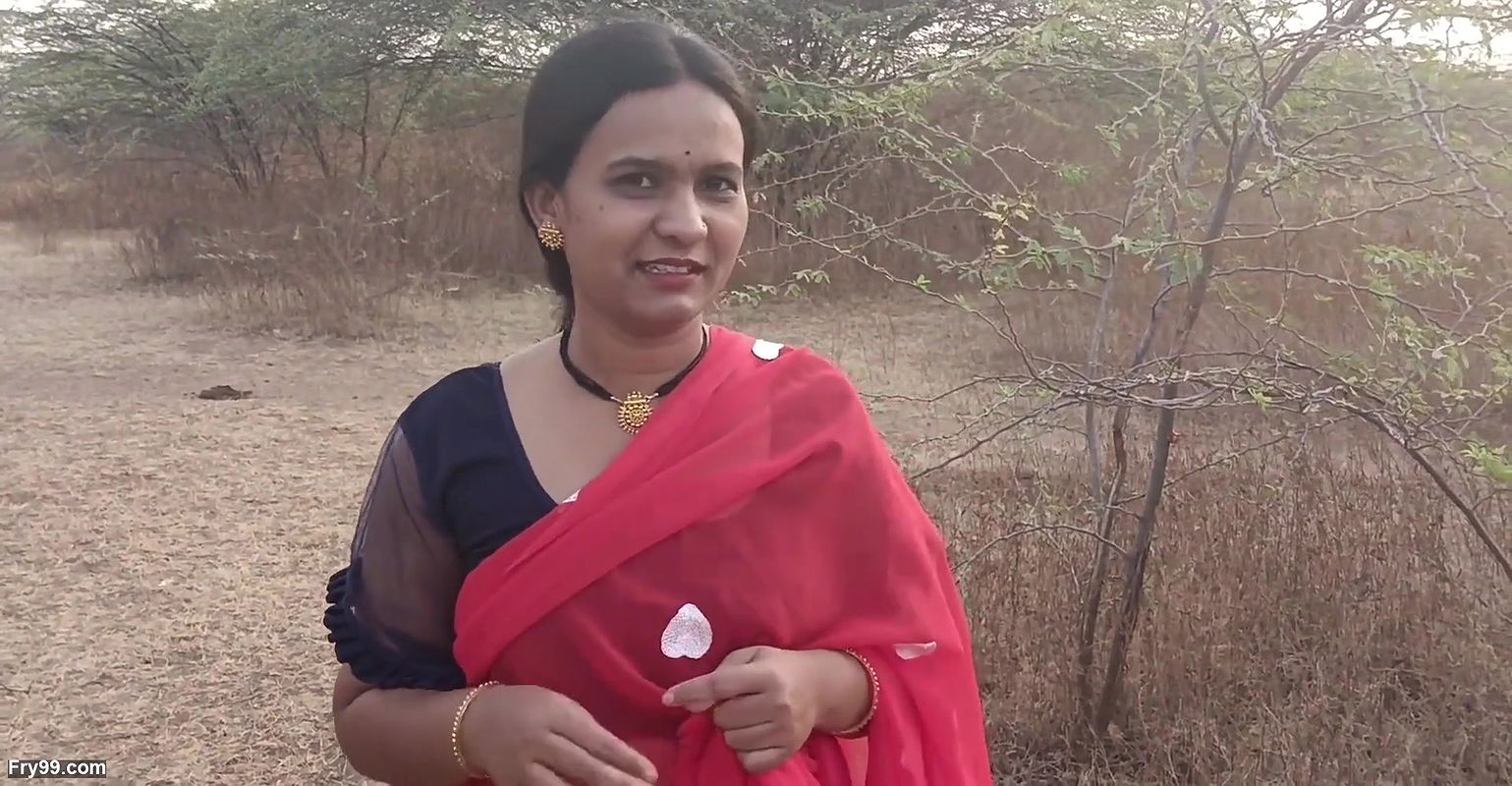 Desi Indian Marathi Kavita Vahini Fuck with Boyfriend in Jungle