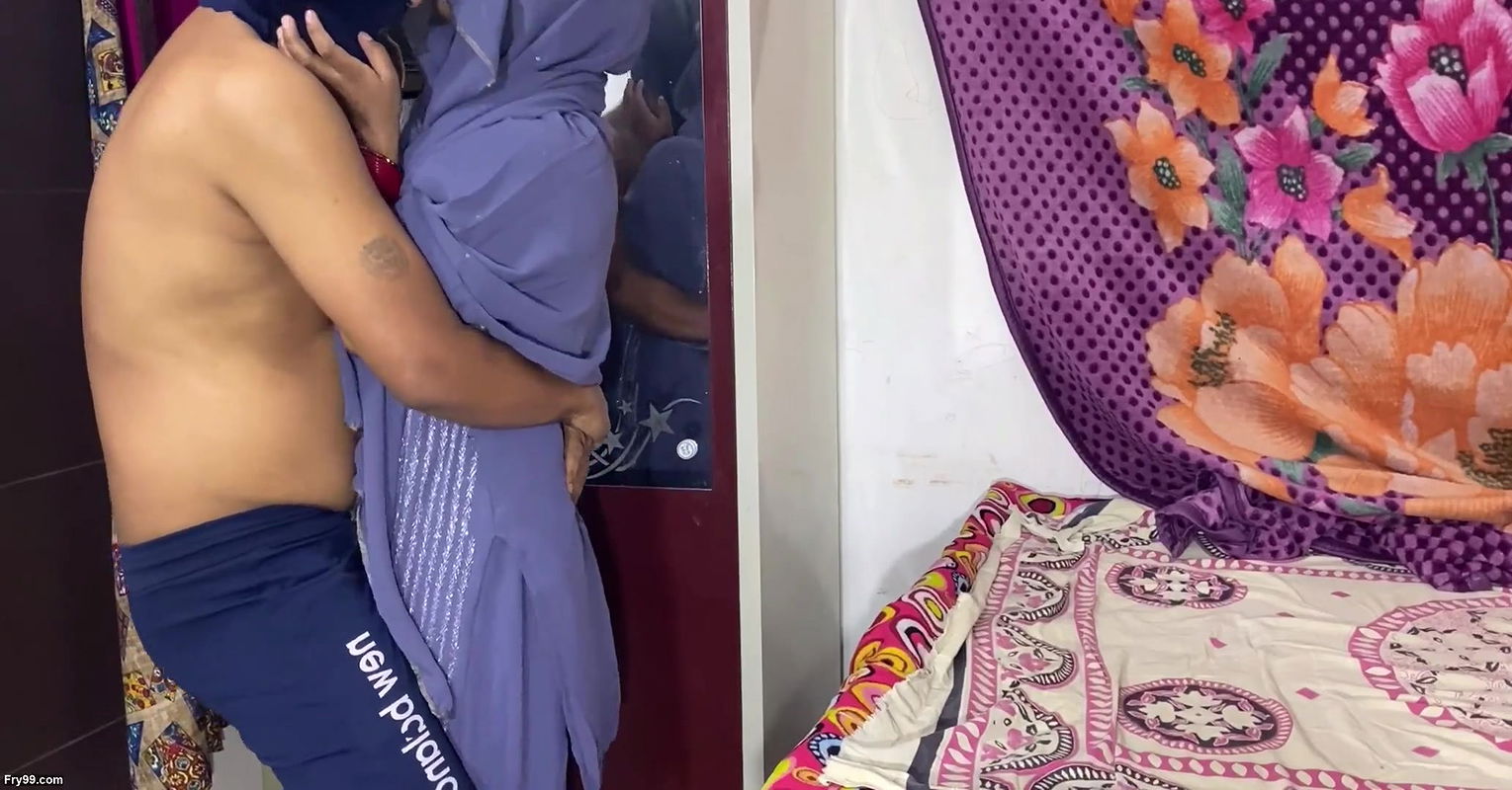 Desi Bahu big cock fucked by Sasur