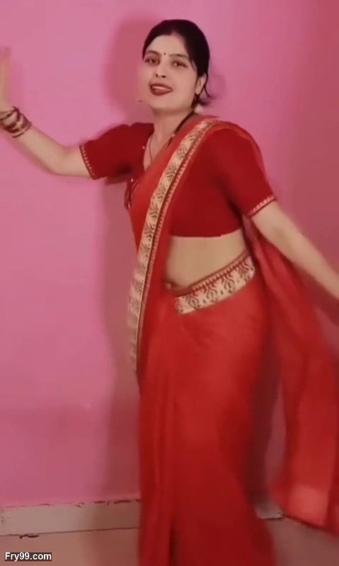 Delhi girl full fun in Her house with her boyfriend