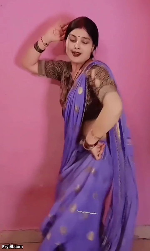 Delhi girl full fun in Her house with her boyfriend