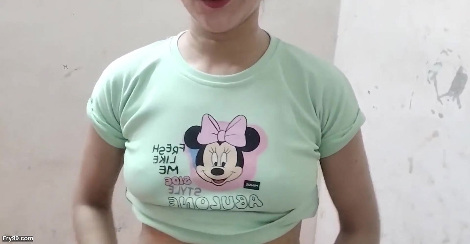 Cute girl ko college me ghus kar chod diya