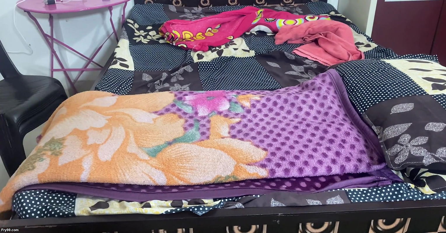 Cute desi hot girl pyasi cute pussyfooting