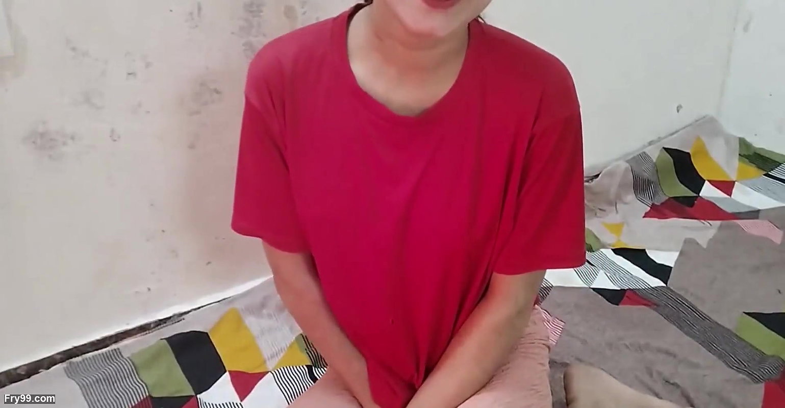 Collage girl ne bathroom me x videos dekha