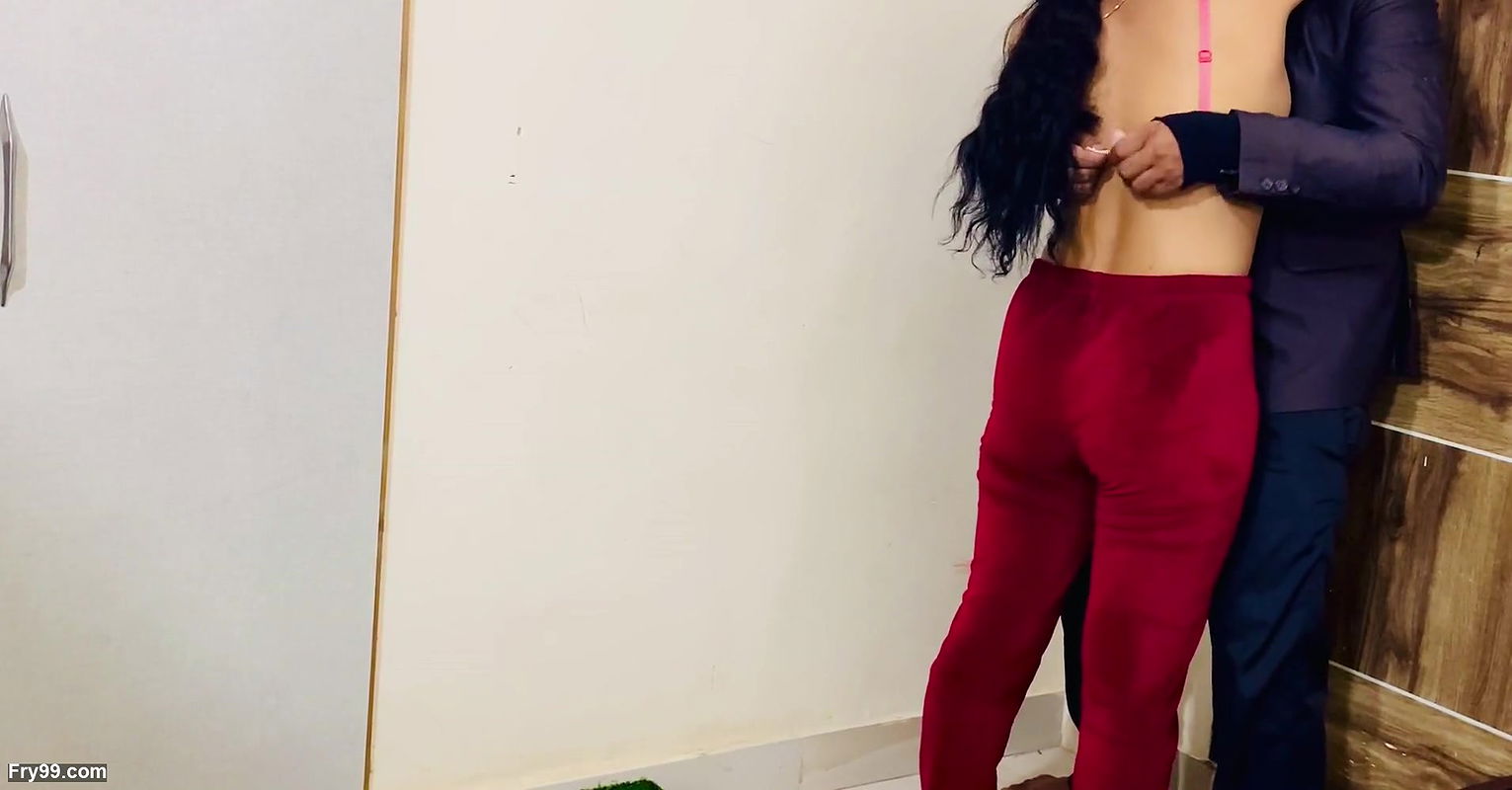 Boss secretary Indian boss big dick Indian secretary beautiful pussy big boobs first sex Hindi clear voice