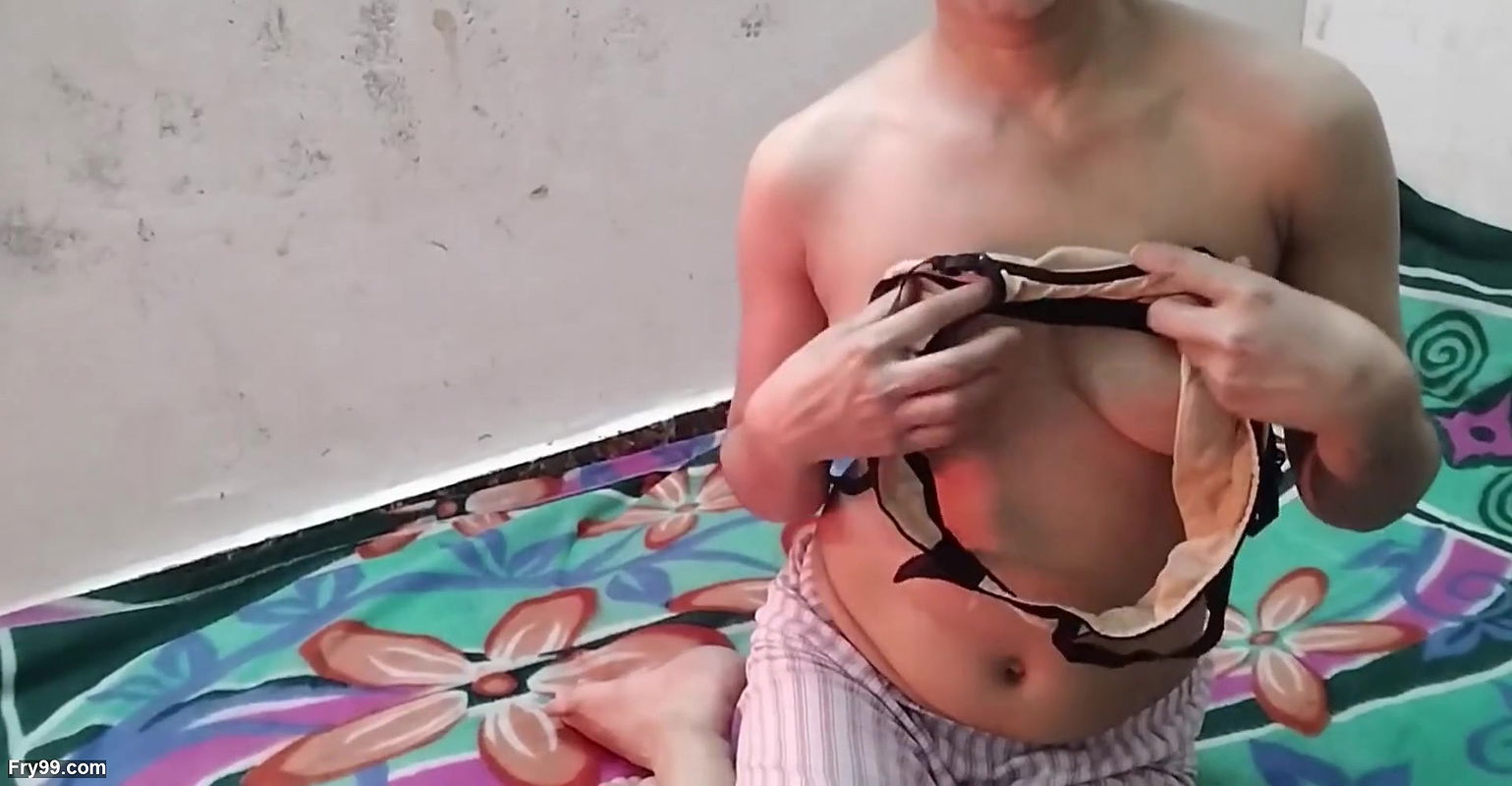 Bhabhi ka big boobs daba kar jabar dasti chod diya