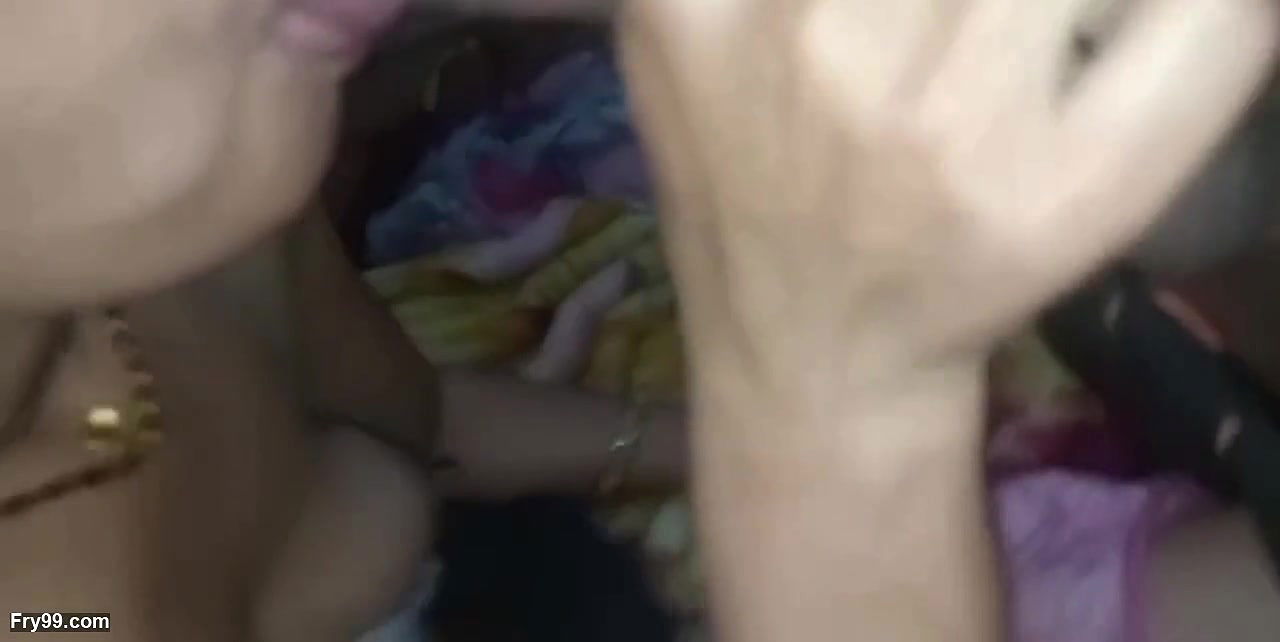 Best Indian pussy licking and sucking sex video of Lalita bhabhi in hindi voice, Indian xxx HD sex video