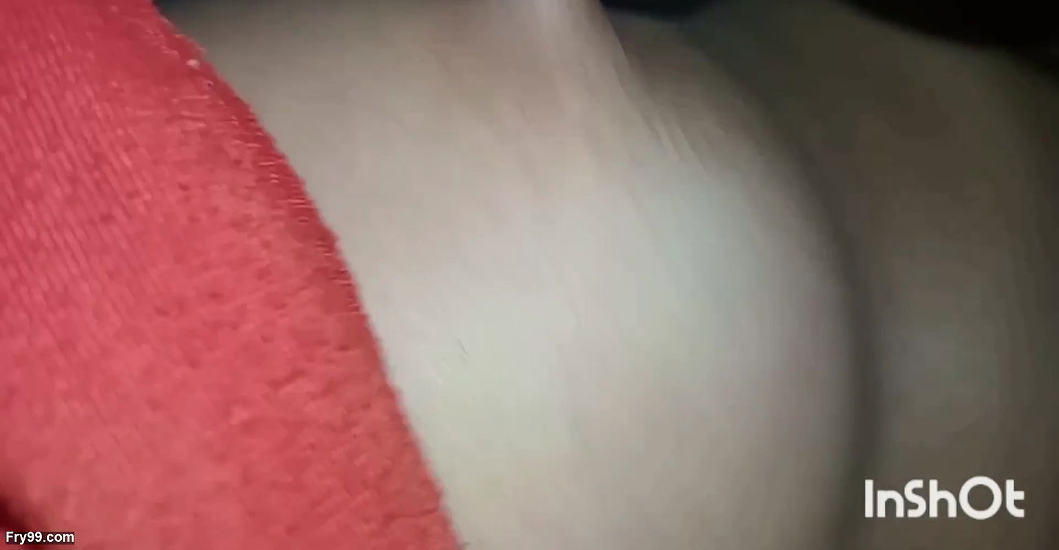 Aaj mere boyfriend ne mere boobs dava dava kar chudai ki, Indian bhabhi hot xxx video, Indian fucking of Lalita bhabhi