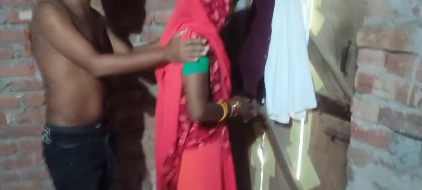 Village Bhabhi Hard Level Sex in Hindi