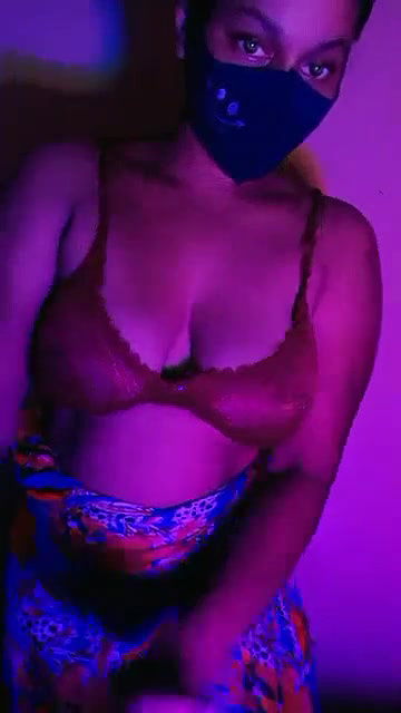 Myd STRIPCHAT video collection 4242025-35