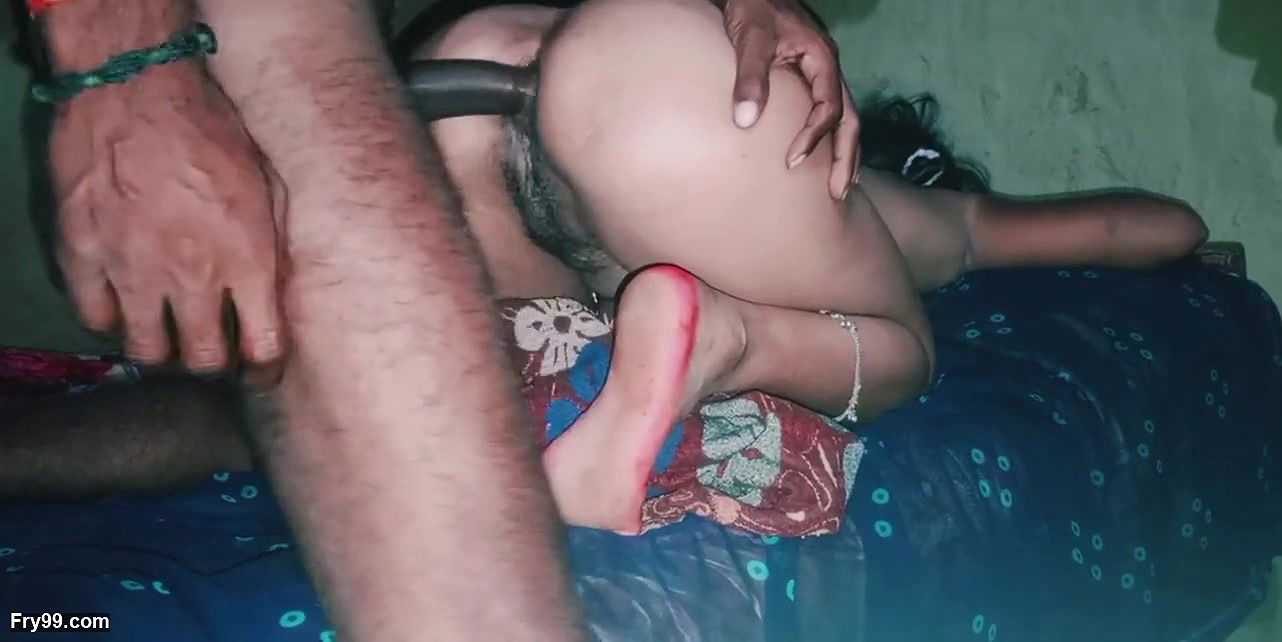 The room owner made a hole in Savita Bhabhi’s ass