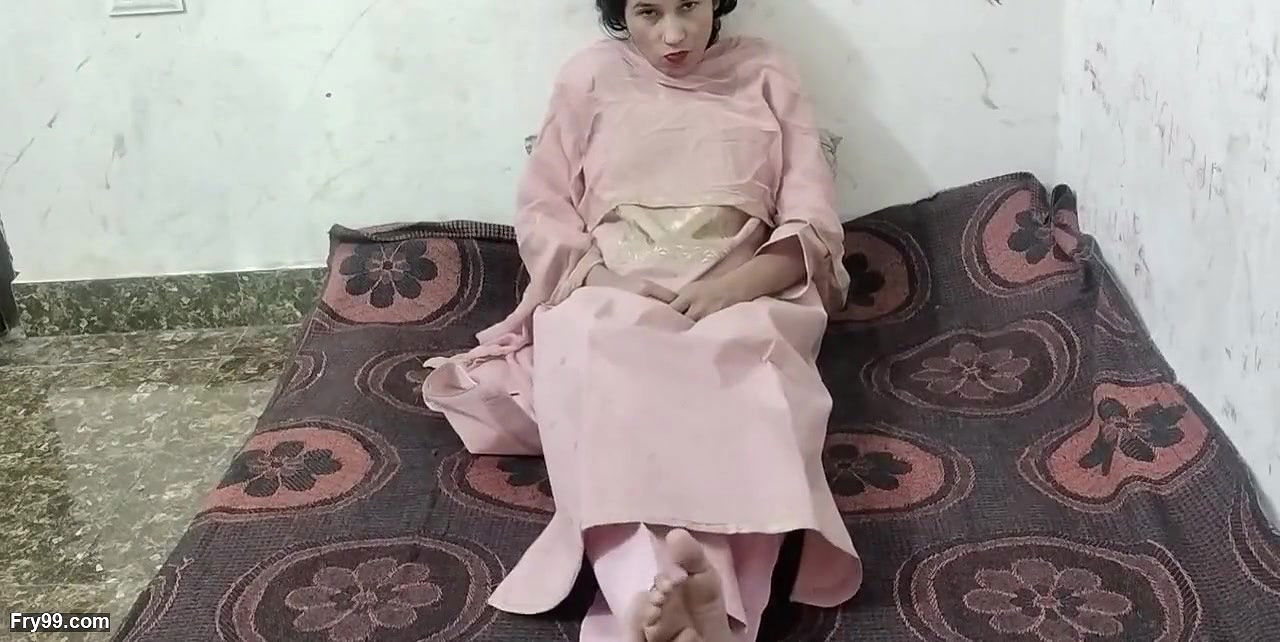 Girlfriend ke ghar jakar Jabar dasti chod diya