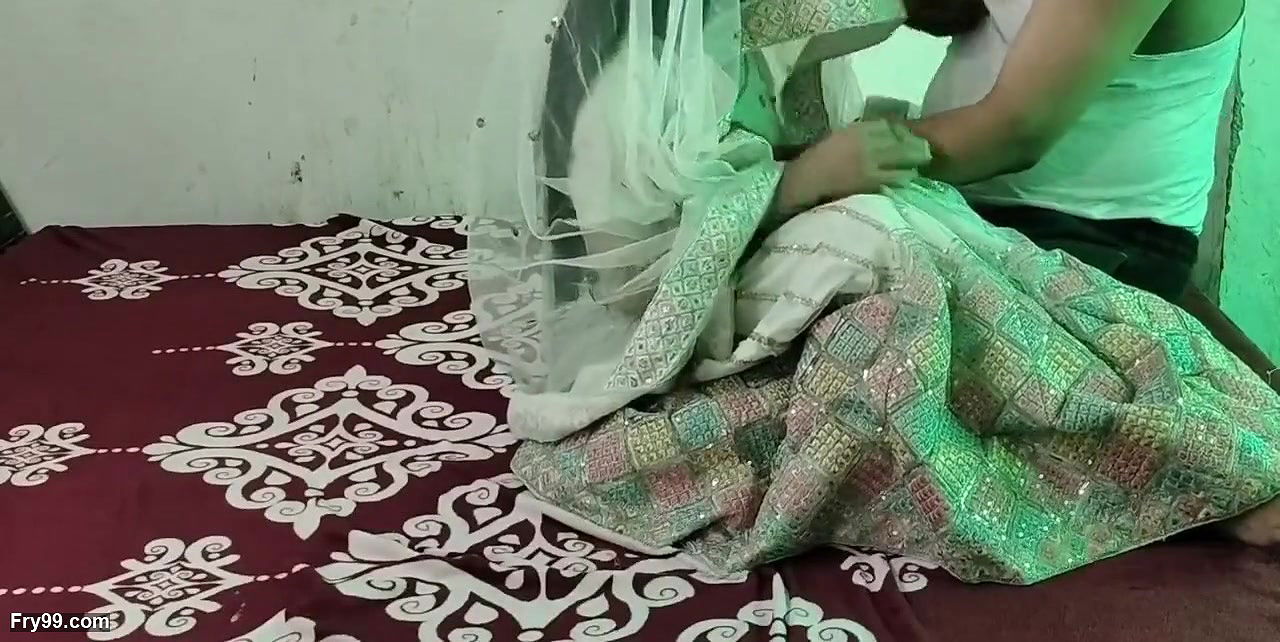 First time first sex with my girlfriend in hard-core pussy