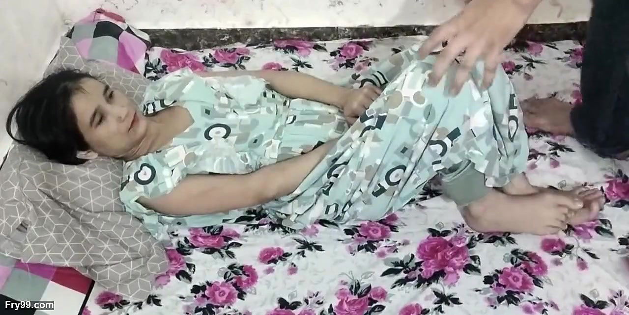 Dilevery boy ko paise nhi dene par usne meri chut mari