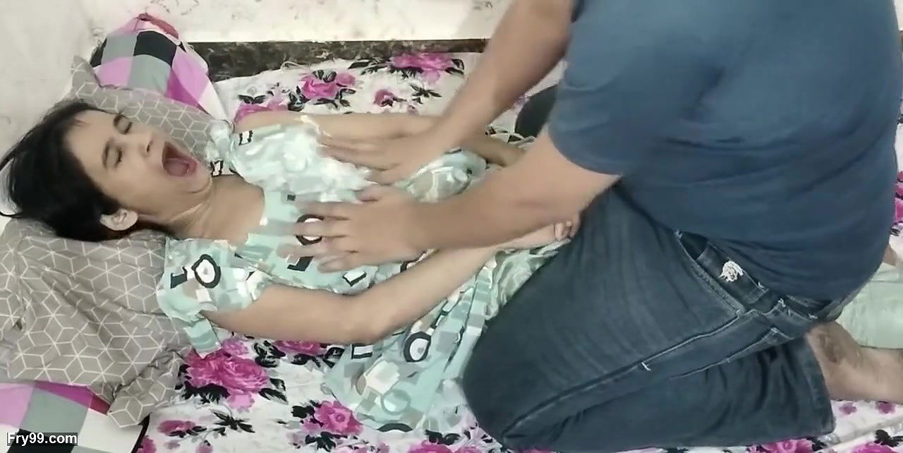 Dilevery boy ko paise nhi dene par usne meri chut mari