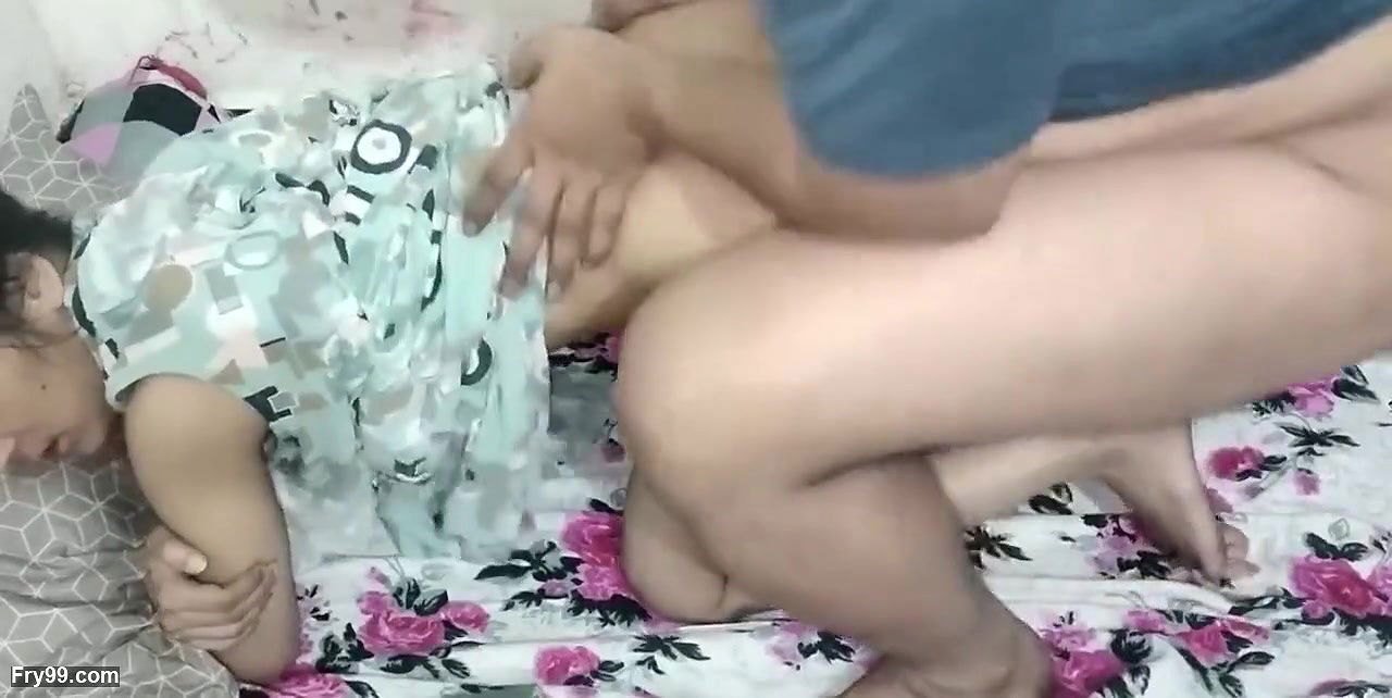 Dilevery boy ko paise nhi dene par usne meri chut mari