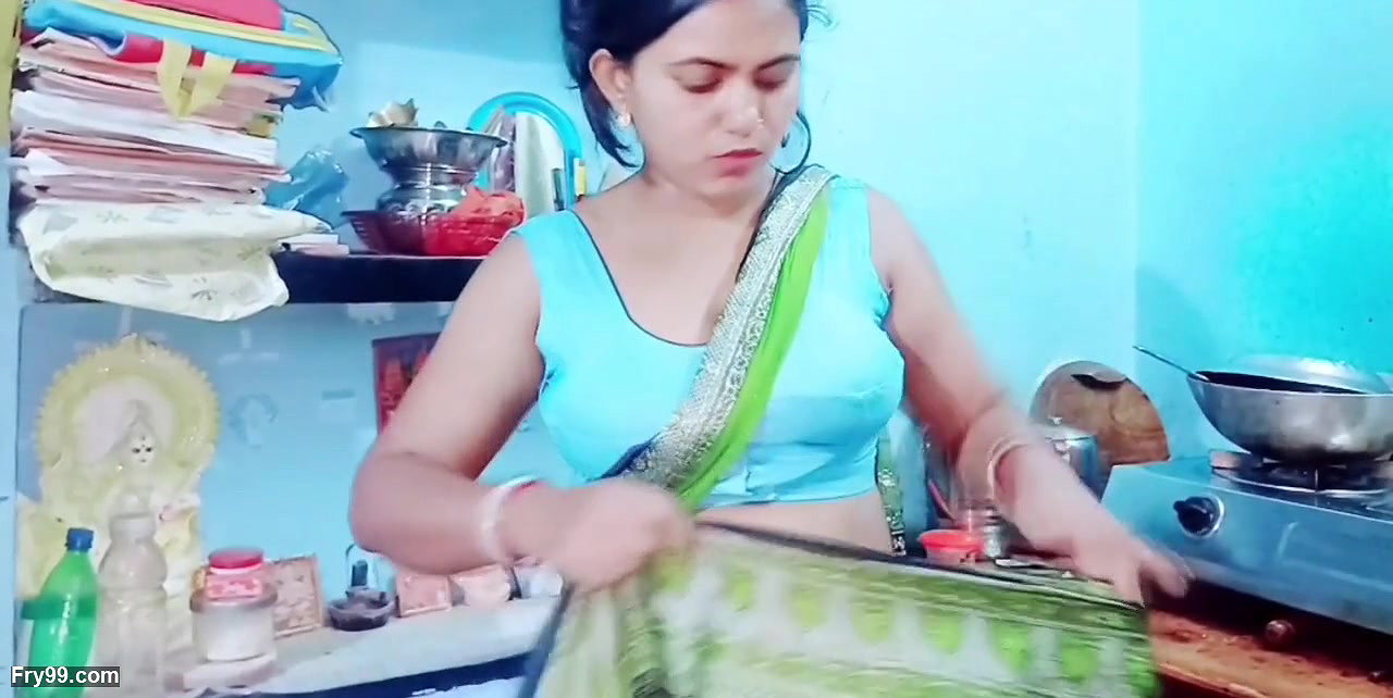 Desi Village girl outdoor first time video