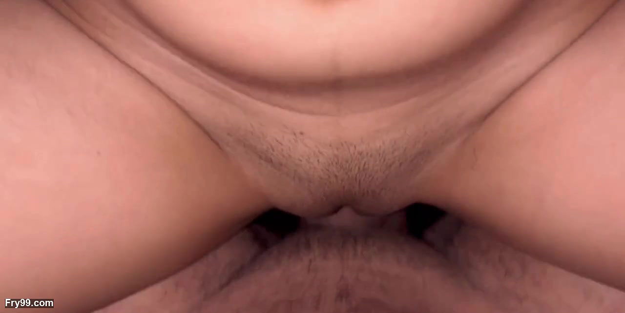 Desi indian village girl sex with boyfreind at night while alone at home