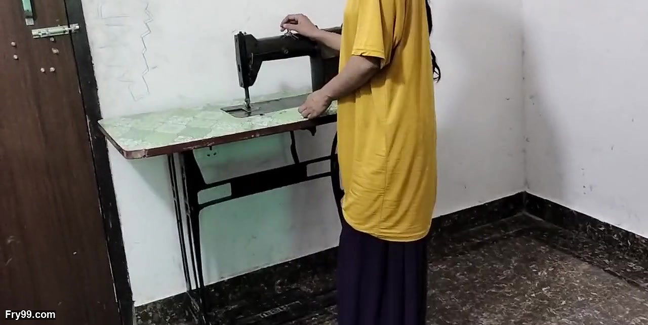 Darji ko paise nhi diye to muze chodna para