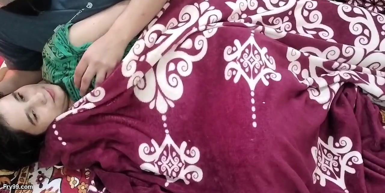 Bhabhi ka big boobs daba daba kar chod diya