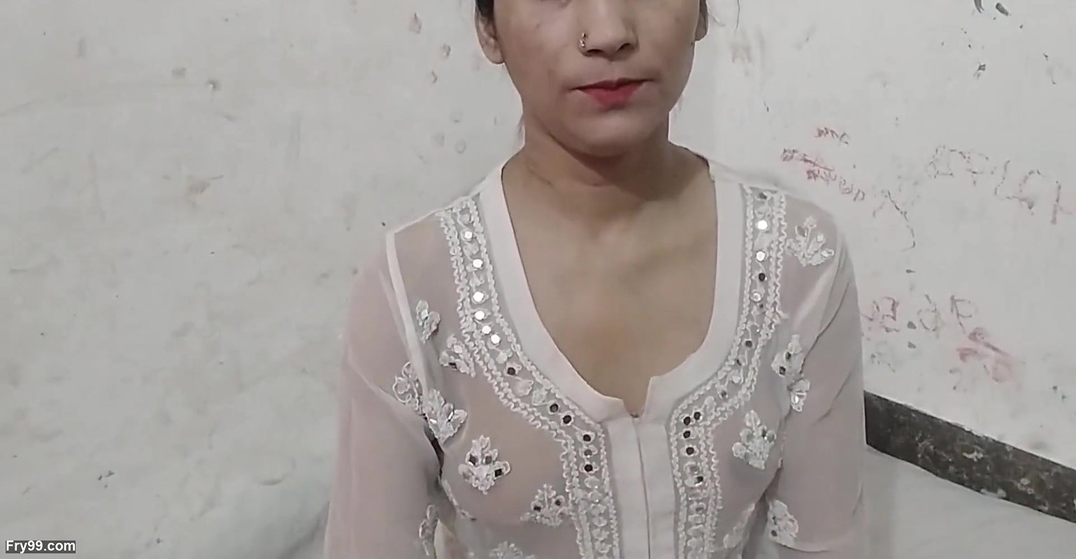 X videos dikha kar step sister ko paise dekar jabar dasti pela