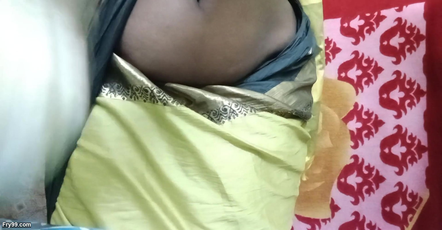 tamil divorced bhabhi sexy wife beautiful navel licking and kissing painless sex with second husband