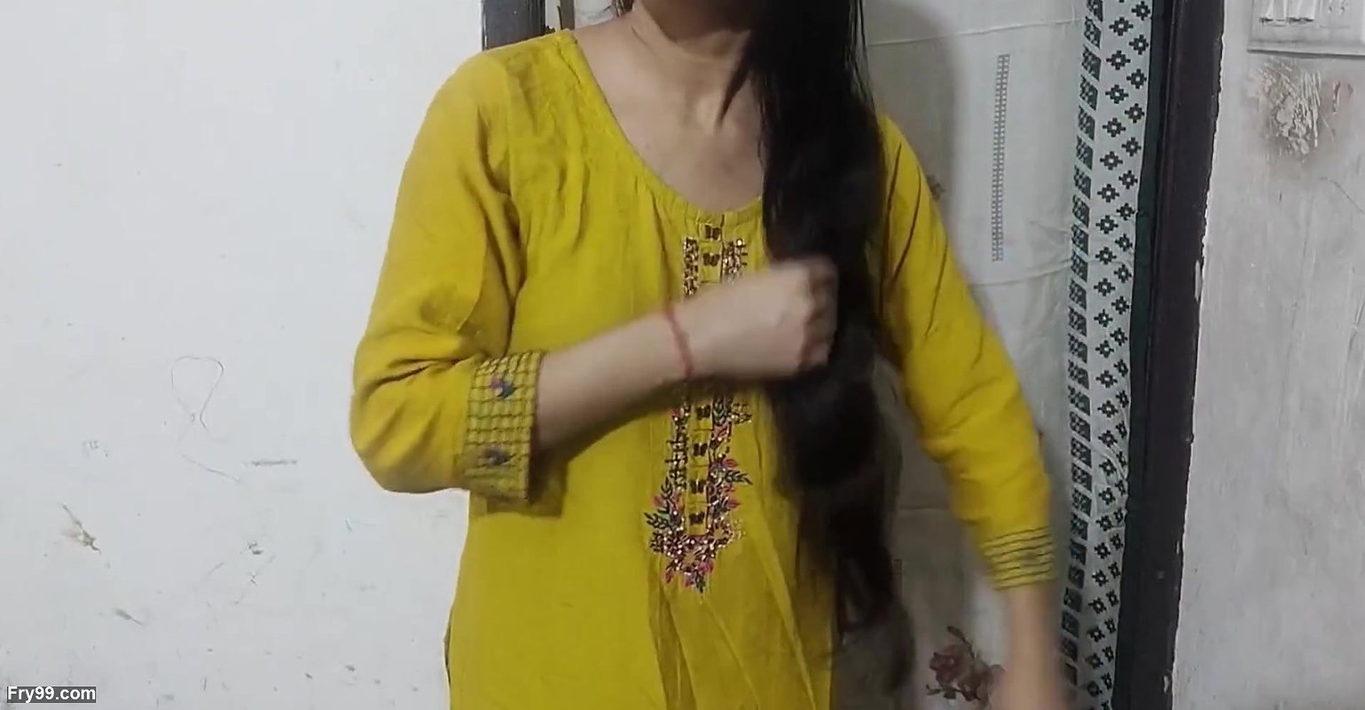 Step sister ke sex karte bhabhi ne dekh liya