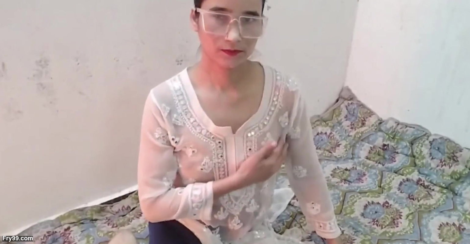 Step father ne meri jawani dekh kar jabar dasti chut mari