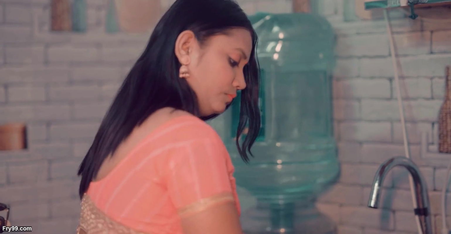 Hot indian housewife excited for sex with office boss