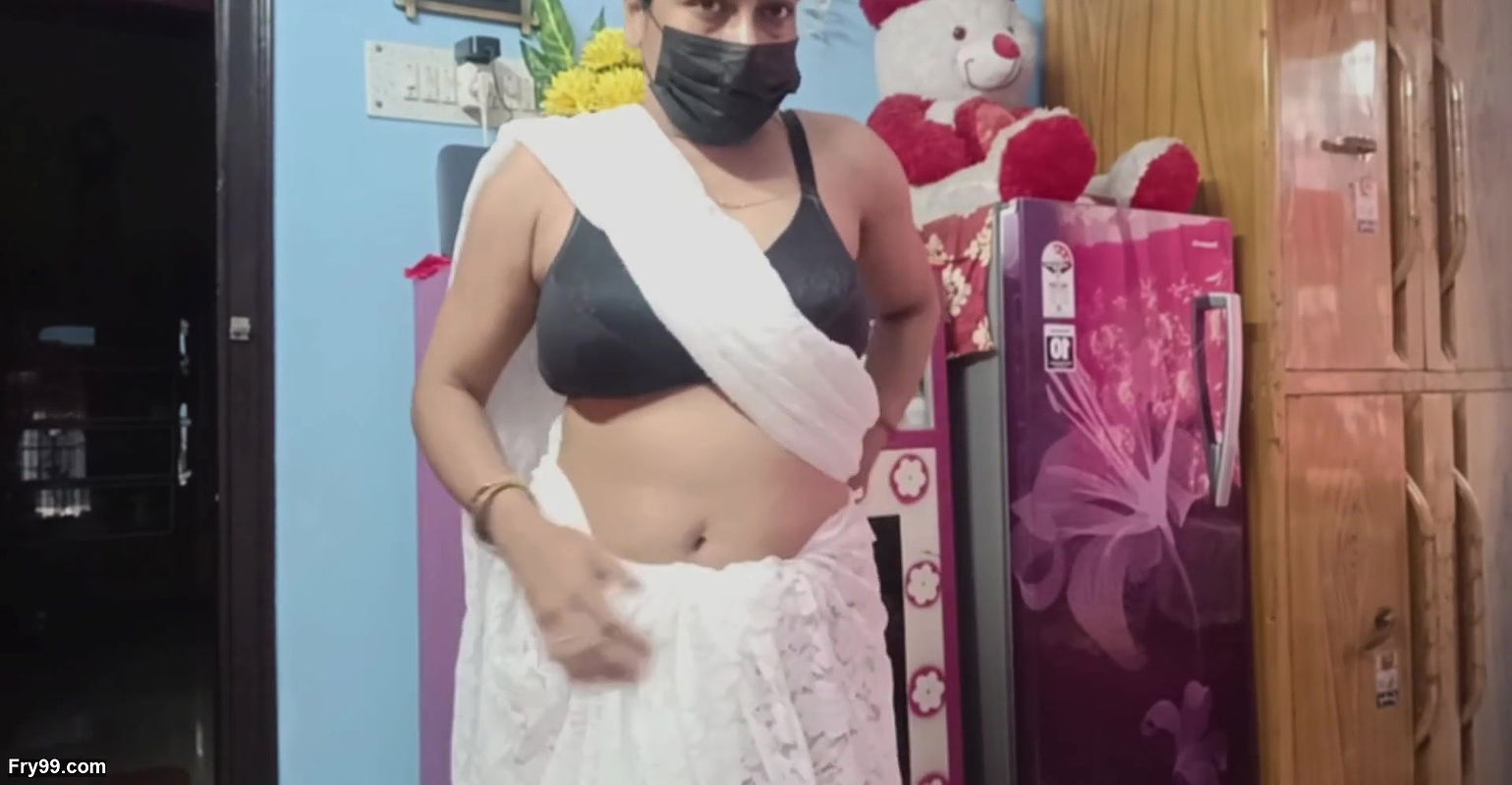 Horny Indian Aunty with Big Tits Changes Saree and Plays with Hairy Pussy, Mature Mom Fantasy