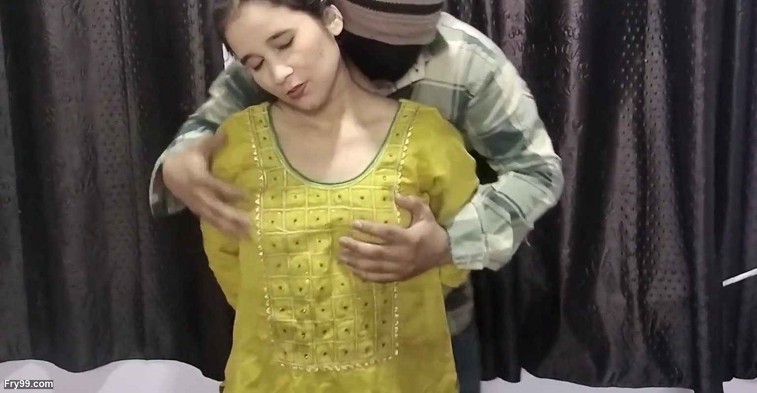 Father in law ko call kar ke ghar pe bulai