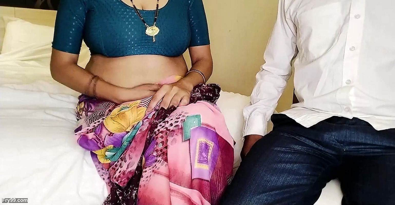 Desi Stepmom Rough Sex with My Friend Desi Indian Saree Removing in Hindi Audio