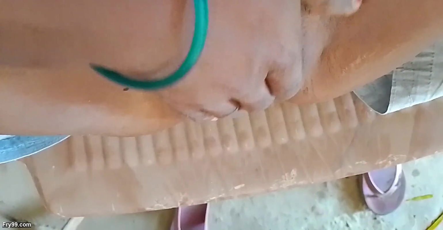 Desi sister-in-law doesn’t chubby Krke Pani sprouted Kitty fingers herself to a creamy orgasm