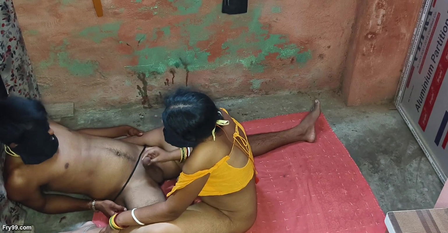 Desi real sex boyfriend ke sath romance beautiful girl