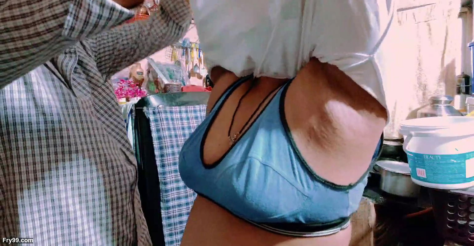 Desi Indian Step Brother Ne Apni 18+ Hot Big Boobs Step Sister ko Fuslake Chod Dala ( HIndi Audio )