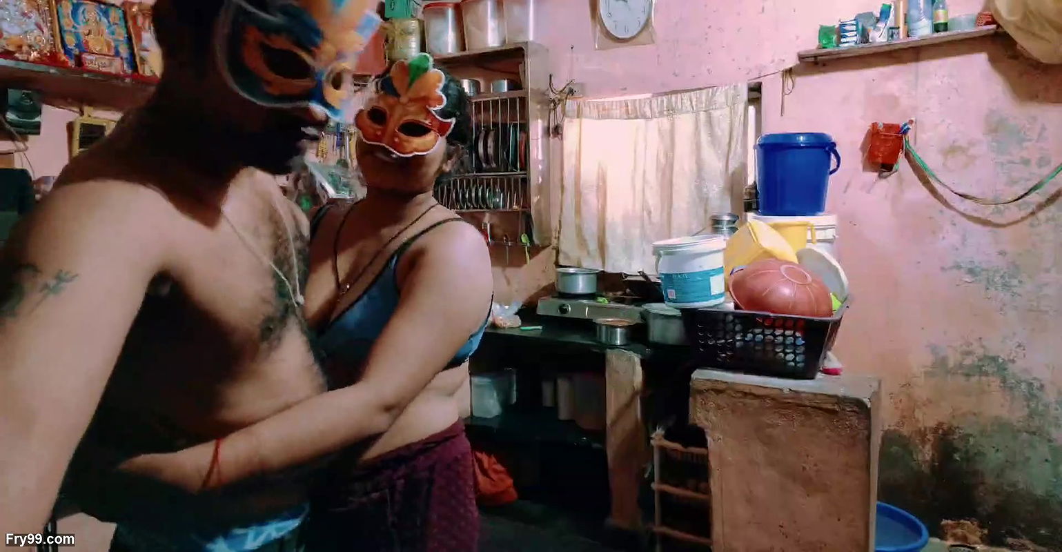 Desi Indian Step Brother Ne Apni 18+ Hot Big Boobs Step Sister ko Fuslake Chod Dala ( HIndi Audio )