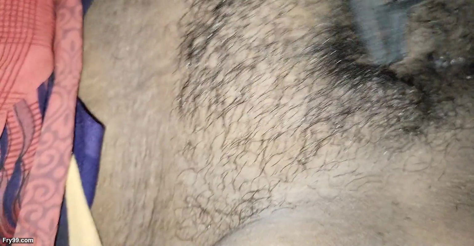 Des Indian wife shaving pusssy