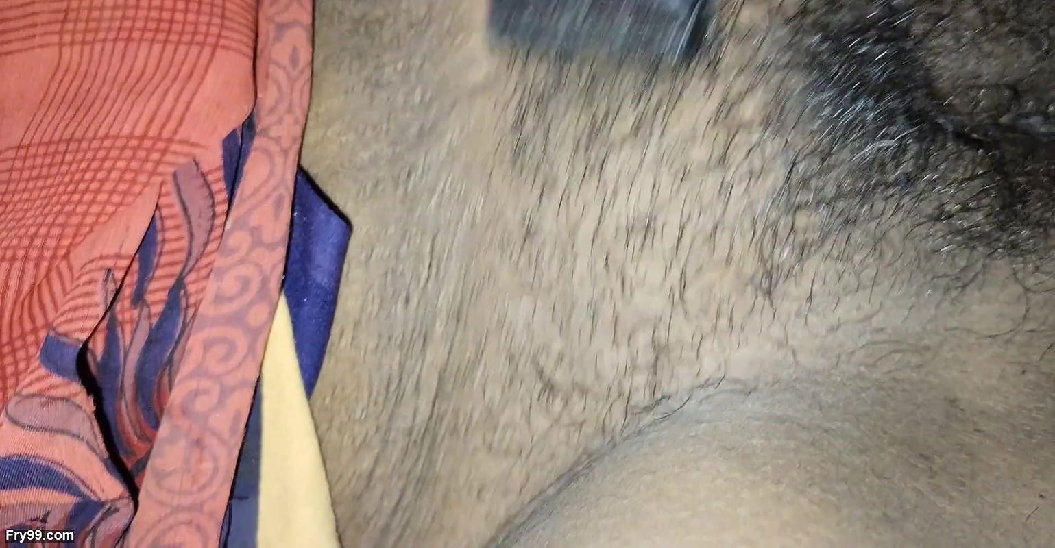 Des Indian wife shaving pusssy