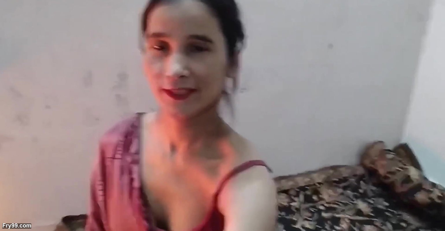 Cute girl ko college me hi ghus kar chod diya