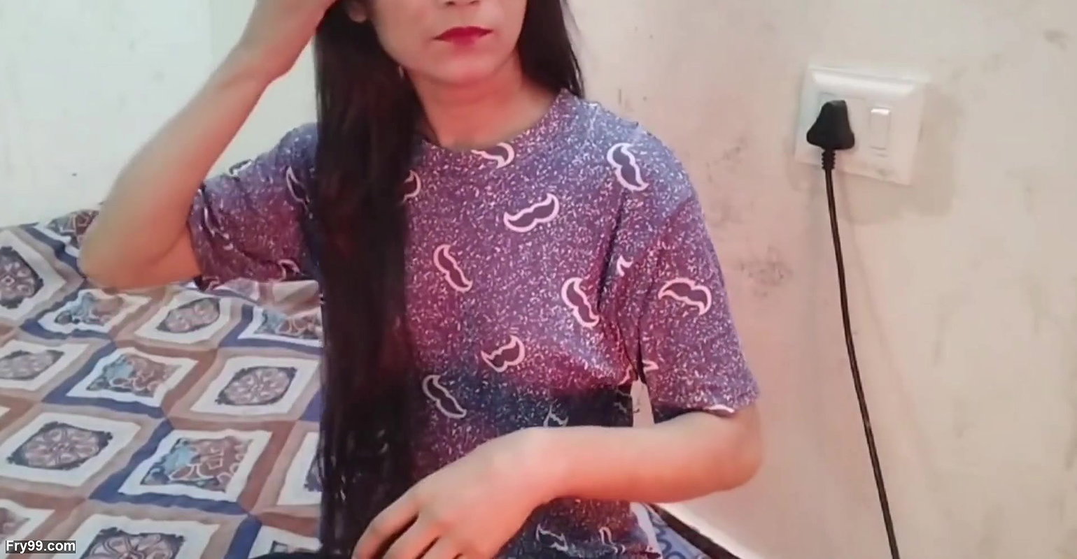 College girl ka bathroom MMS viral video